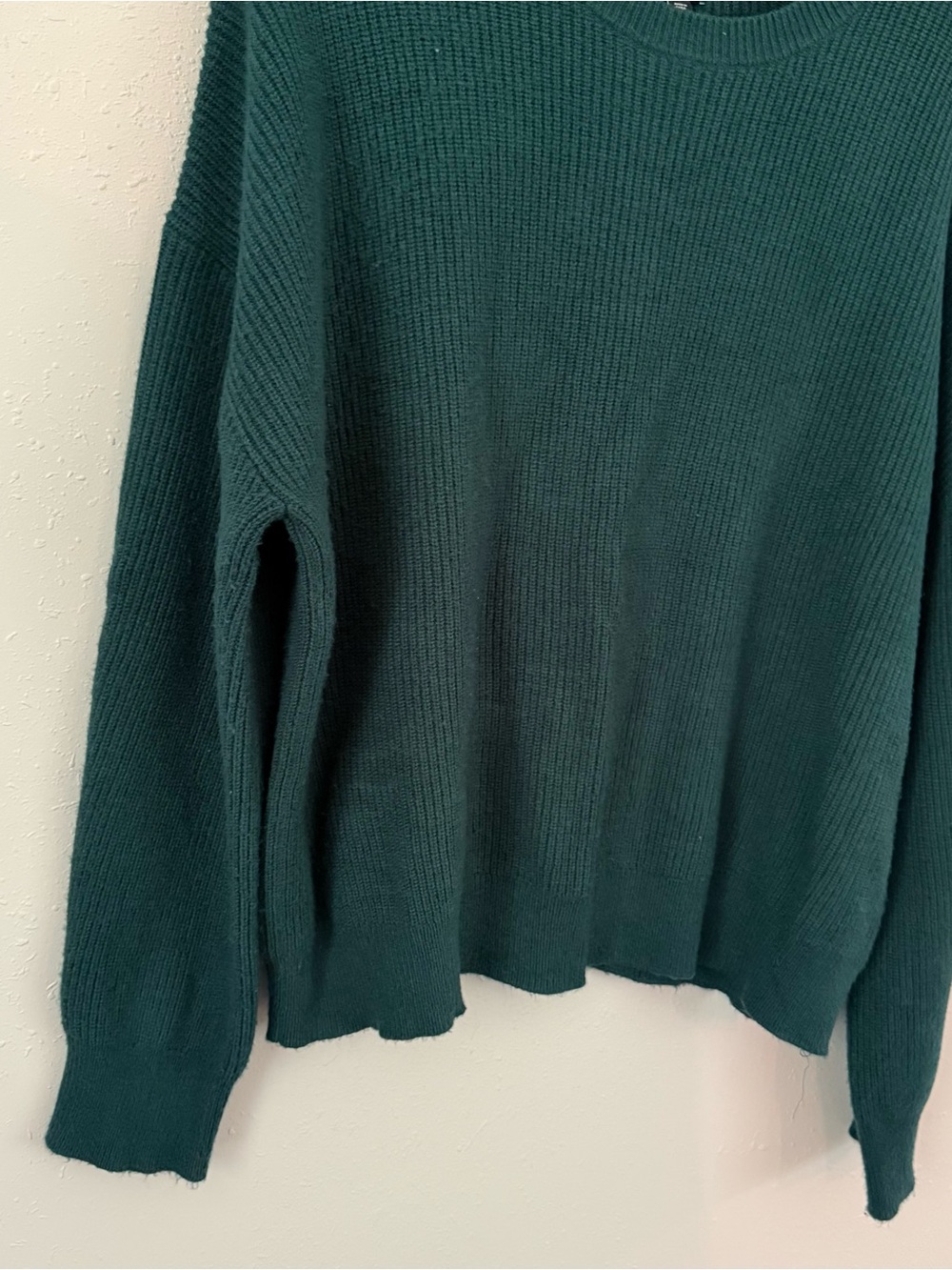 Express Green Ribbed Sweater Size Large - Picture 4 of 7
